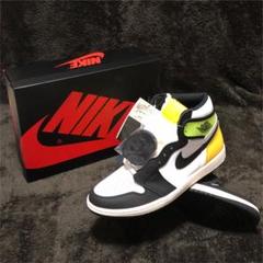 NIKE エア ジョーダン 1 Volt Gold