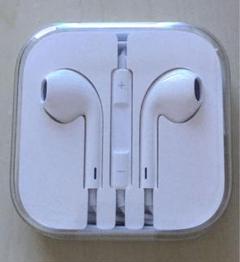 iPhone付属品　イヤホン