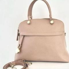 【美品】　FURLA ハンドバッグ　パイパー　ピンクベージュ　2way レザー