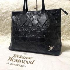 2025年最新】vivienne westwood トートバックの人気アイテム