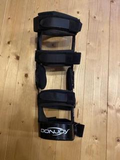 ドンジョイ DONJOY　膝関節用装具　FOR ALL フォーオール　右脚