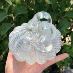手造りのガラス かぼちゃのオーナメント 工芸品 置物を置く