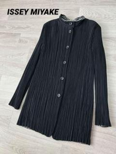 ISSEY MIYAKE イッセイミヤケ　プリーツテーラードジャケット　黒　Ｍ イッセイミヤケ ISSEY MIYAKE (2) テーラードジャケット