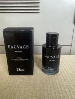 Dior SAUVAGE新作 Eau Forte 香水 Dior SAUVAGE新作 Eau Forte 香水