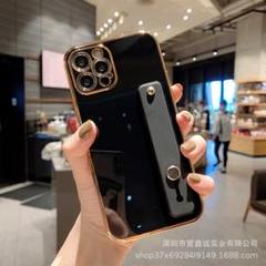 iPhone 15 ブラック バンド付き ProMax スマホスタンド シンプル