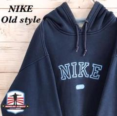 《メキシコ製》ナイキ NIKE☆スウェット L 刺繍ロゴ ネイビー