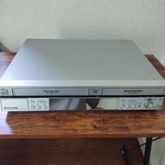 AkiPanasonic DMR-E70VDVD⇔VHSダビングレコーダー 概要 DVDビデオレコーダー DMR-E70V | ブルーレイ／DVD