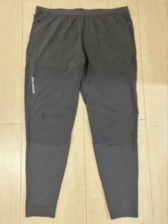 SALOMON ブラック スリムフィットパンツ XXLサイズ（海外サイズXL）のサムネイル