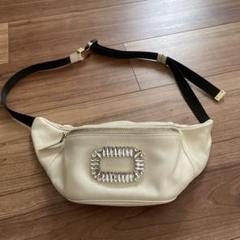 一目惚れ級【Roger Vivier】レザー スモール クロスボディバッグ 2025年最新】ロジェヴィヴィエ ショルダーバッグの人気アイテム
