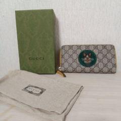 GUCCI ボスコ GGスプリーム　刺繍柄　犬　ラウンドファスナー