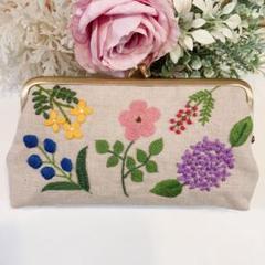 春の五線譜のがま口ポーチ手刺繍ハンドメイド