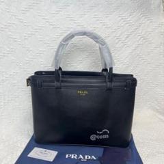 PRADA サフィアーノレザー トートバッグ ブラック