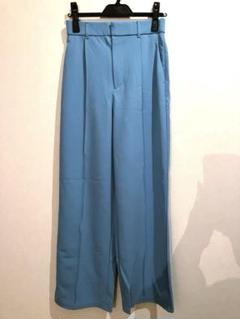 新品　GU 水色 パンツ