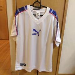 PUMA ホワイト Vネックシャツ S～Mサイズ