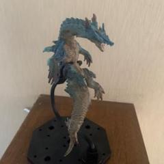 モンスターハンター　ラギアクルス　フィギュア