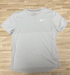 ナイキランニングTシャツ