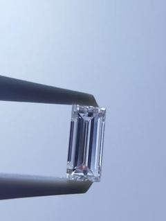 天然ダイヤモンド ルース バゲットカット 0.504ct H VS2