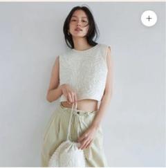 ぴぴシールームリン　Flower waveエンブロイダリーベスト ぴぴ様専用シールームリン Flower waveエンブロイダリーベスト