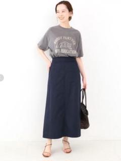 I S♪ 新品 タグ付✨イエナ❤️サテン トラペーズ スカート 38ベージュ IENA（イエナ）ロング・マキシ丈スカート ベージュ サイズ:38(M