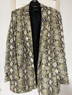 ZARA パイソン柄 ジャケット Lサイズ - メルカリ