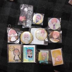 七　五等分の花嫁　⑤　中野一花　アクリルスタンド　ラバーキーホルダー　缶バッジ