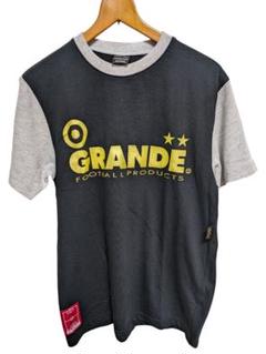 GRANDEのTシャツ グランデのフットボールシャツ