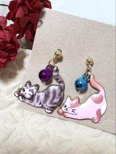 チリンチリン鈴猫ピアス2