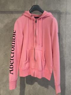 Abercrombie & Fitch ピンク フード付きパーカー 新品タグ付き Abercrombie & Fitch ピンク フード付きパーカー 新品タグ付き