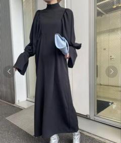 UPPER VOLUME OVER DRESS 黒 モード系 お呼ばれ シンプル