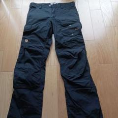 フェールラーベン カーゴパンツ黒(46) TROUSERS | フェールラーベン | FJALLRAVEN | 日本公式webサイト