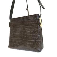 Ferragamo フェラガモ ヴァラ クロコ型押し レザー ショルダーバッグ