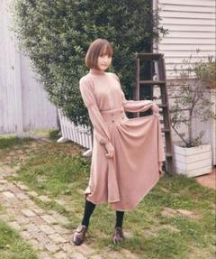 メゾンドフルールプチローブカノン しゃんと歩けるボリュームスカート 赤 Maison de FLEUR - Maison de FLEUR Petite Robeの通販 by ココ