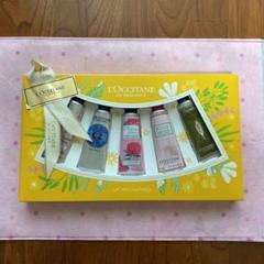 ロクシタン ハンドクリーム GIFT WITH HAPPINESS
