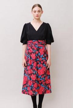 定価50600円新品velnicaワンピースミモレ丈