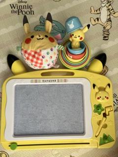 モンポケリュックおもちゃ手遊びいっぱいボックスローリーチャイム