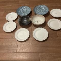 花柄と無地の皿6枚、丼、椀4個セット