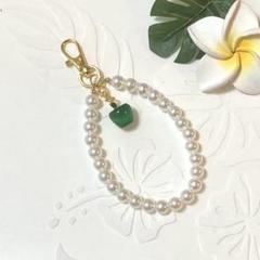 青りんご　チャーム付き　ストラップ　パールビーズ　携帯ストラップ　青リンゴ