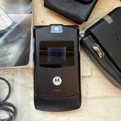 レア！海外版 MOTOROLA モトローラ RAZR V3 SIMフリー 黒 レア！海外版 MOTOROLA モトローラ RAZR V3 SIMフリー 黒 - メルカリ