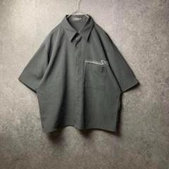 n81 半袖シャツ　古着　黒　刺繍　総柄　ビンテージ感　レトロ感