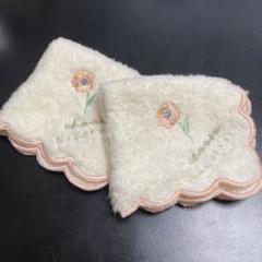 花刺繍スカラップハンカチ クリーム色