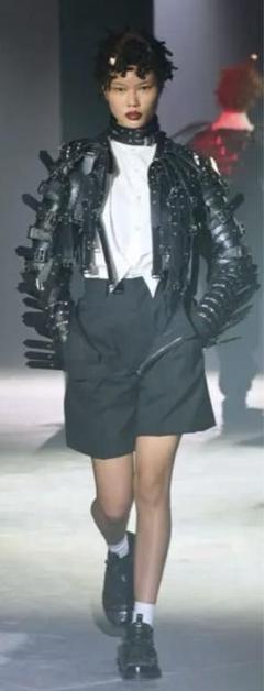 ノワールケイニノミヤ　プリーツハーフパンツ noir-kei-ninomiya_24aw00001-