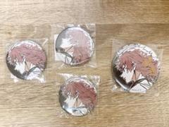 鬼滅の刃　くじ　錆兎　C賞　箔押し　缶バッジ　4点まとめ売り　即購入⭕️ 2025年最新】錆兎 缶バッジ c賞の人気アイテム - メルカリ