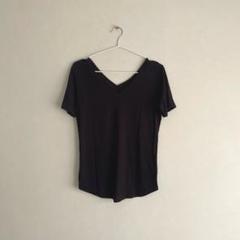 黒 Vネック 半袖 Tシャツのサムネイル