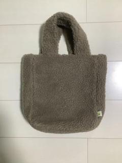 Nissy Naptime ナップタイム　ボアバッグ　ベージュ　新品未使用 Naptime ナップタイム ボア ショルダーバッグ Nissy 西島隆弘