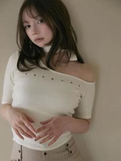 トップス andmary Nana ribbon oneshoulder tops andmary Nana ribbon oneshoulder tops - メルカリ