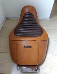 希少！廃盤！美品！ハーレー純正オプションシート ソフテイル 51910-00 希少！廃盤！美品！ハーレー純正オプションシート ソフテイル