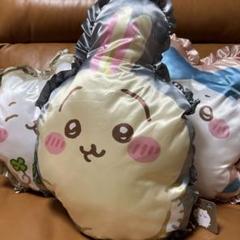 ちいかわ クッション ギンガムフリルクッション3種セット - メルカリ