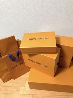 lv-new-boxm-2.jpg