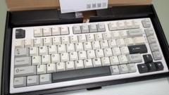 YUNZII YZ75 メカニカルキーボード 茶軸 ホワイト