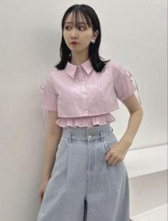 【新品未使用】タグ付き　dazzlin リボンスリーブショートシャツ ピンクのサムネイル